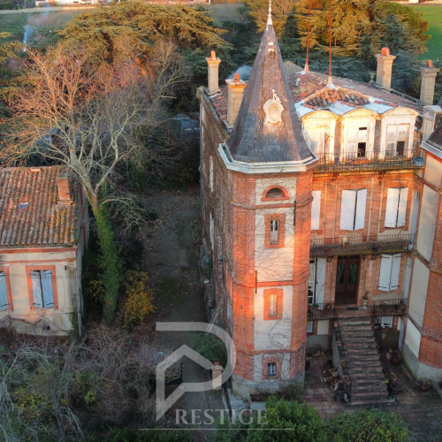 facade tour chateau à vendre toulouse grenade castelnau d'estretefond